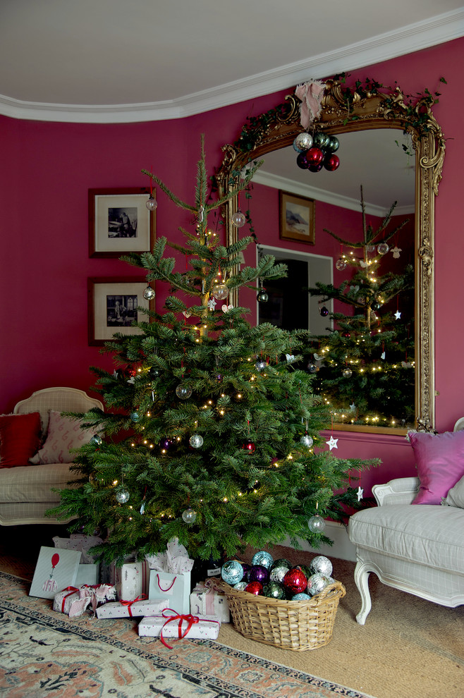 christmas-farmhouse-living-room-design