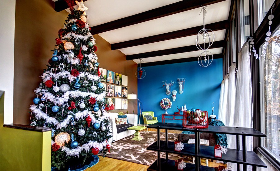 christmas-midcentury-living-room-design