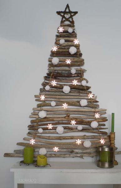 diy-reclaimed-wood-christmas-tree