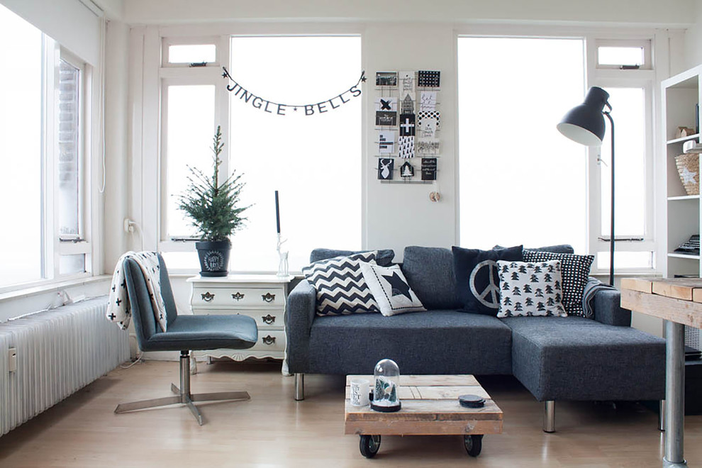 small-scandinavian-living-room