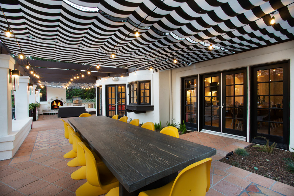 transitional-patio-design