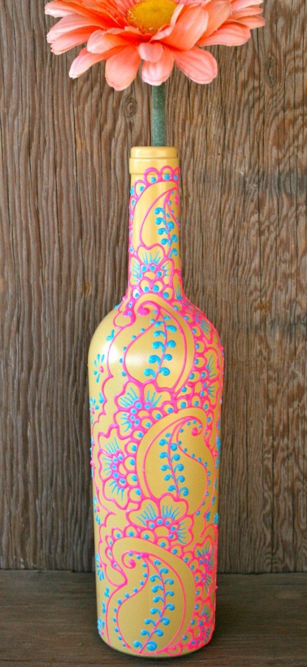 diy-wine-bottle-vase
