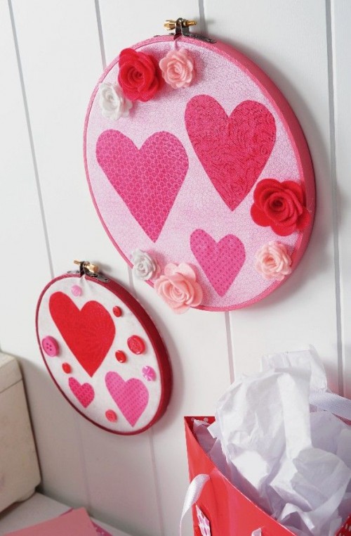 embroidery-hoop-valentine-decorations