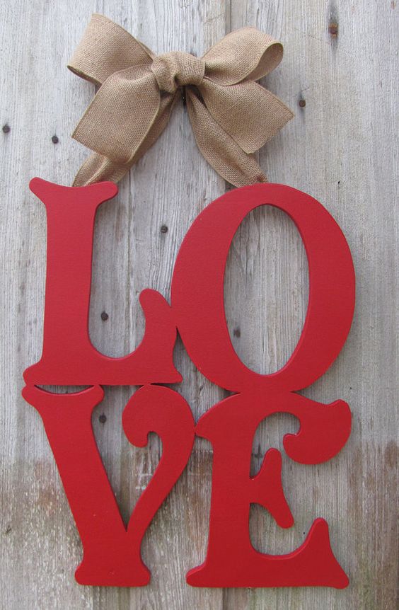 fresh-red-valentines-day-decoration-ideas-1