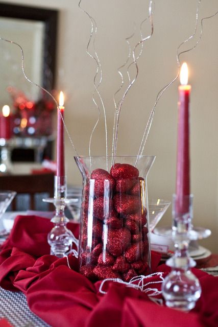 fresh-red-valentines-day-decoration-ideas-20