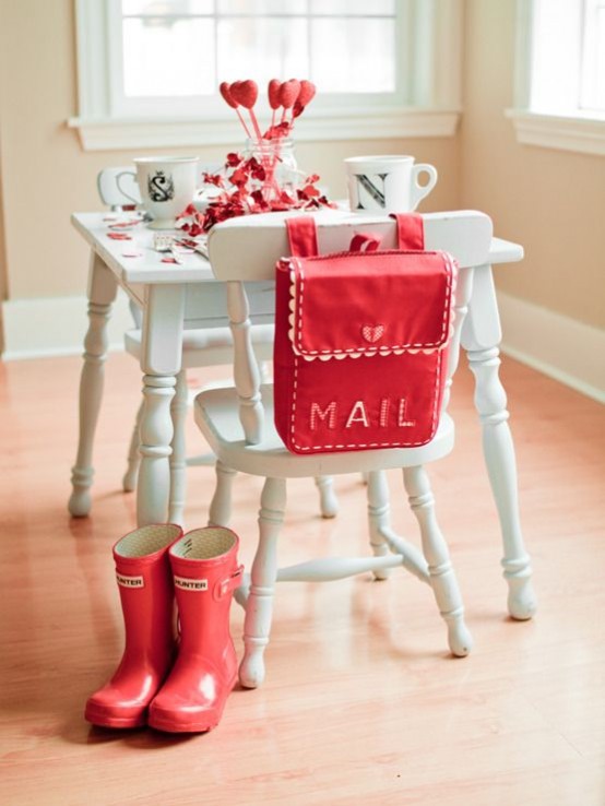 fresh-red-valentines-day-decoration-ideas-21