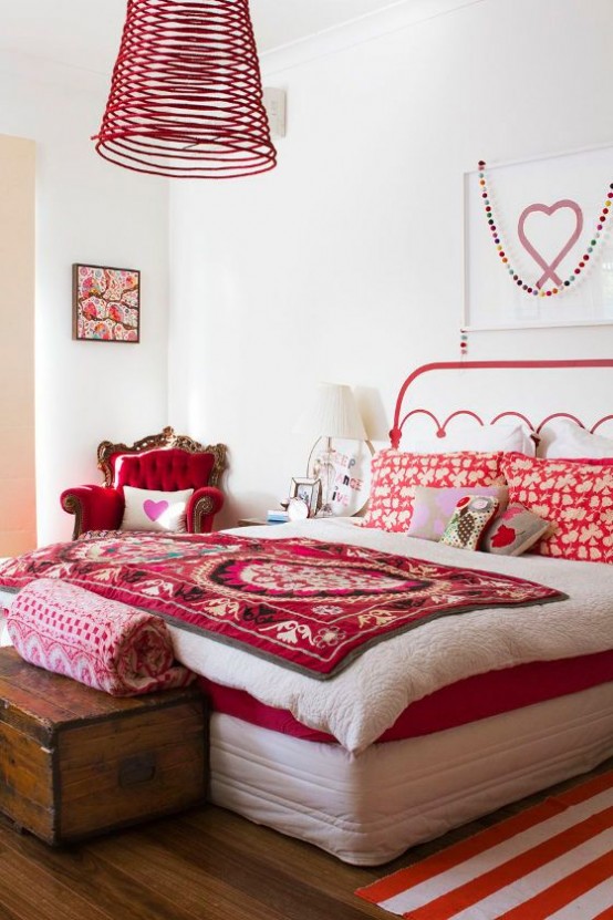 fresh-red-valentines-day-decoration-ideas-32