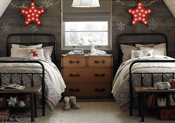 kids-room-christmas-decor-ideas-24