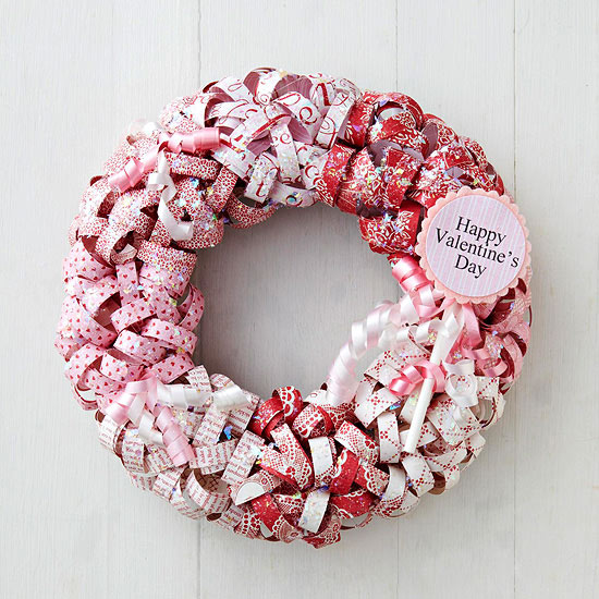 paper-curls-valentine-wreath