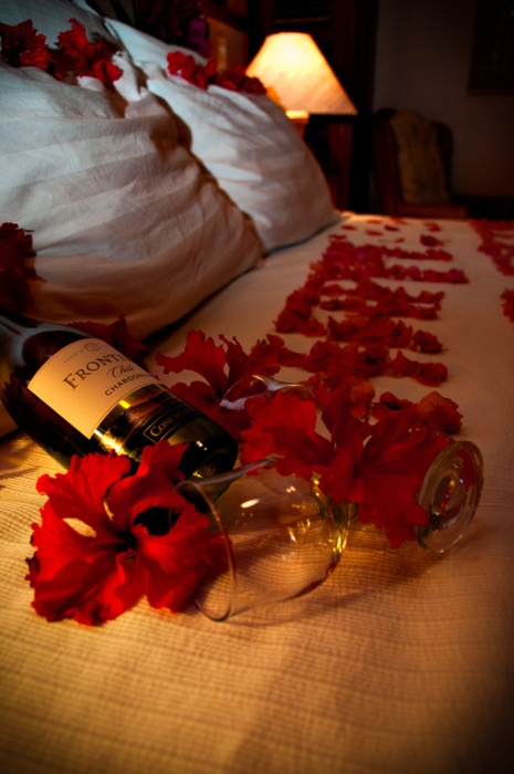romantic-valentines-bedroom-decorating-ideas-21
