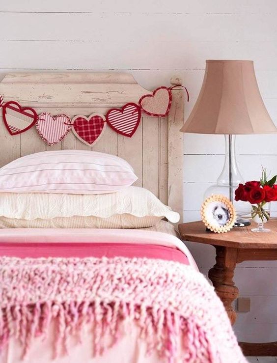 romantic-valentines-bedroom-decorating-ideas-6