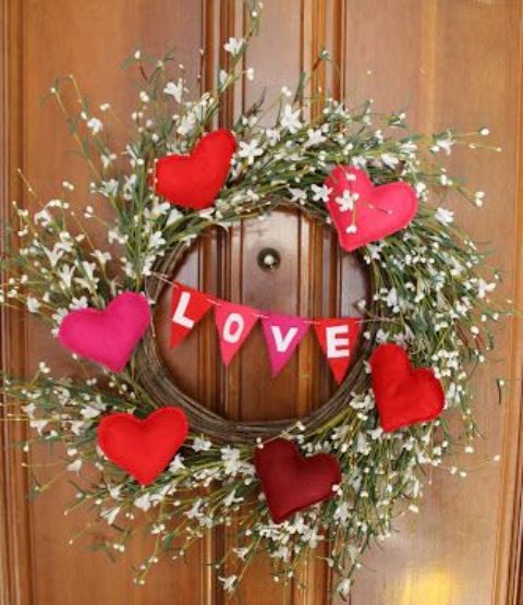 unique-outdoor-valentine-decor-ideas-19