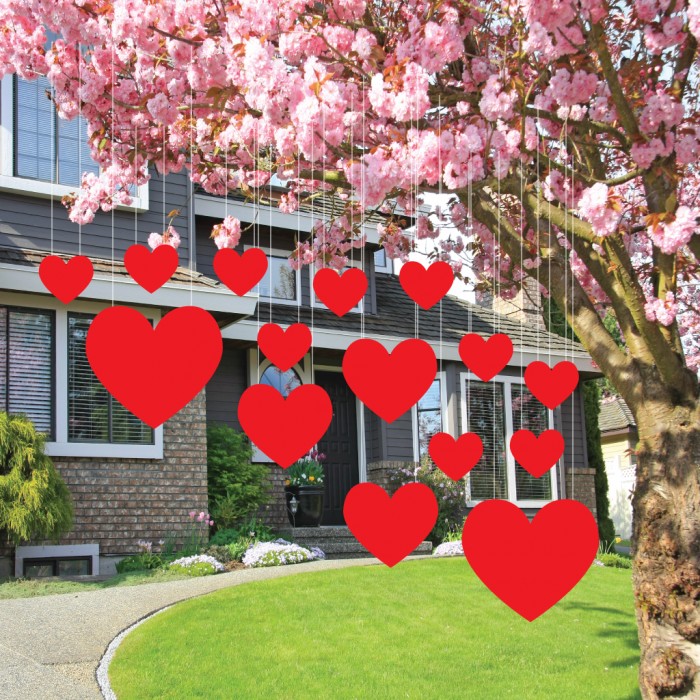 unique-outdoor-valentine-decor-ideas-26