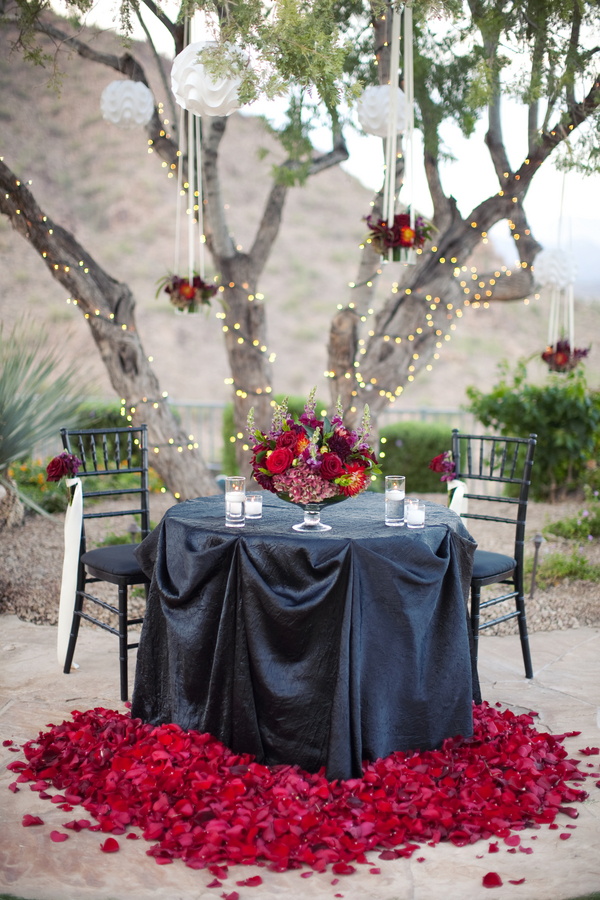 unique-outdoor-valentine-decor-ideas-27