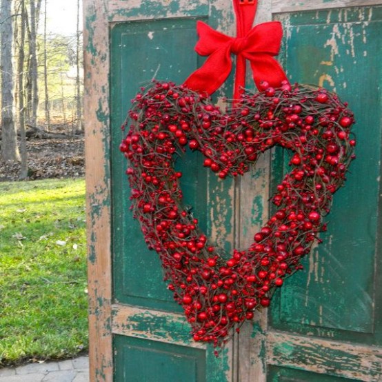 unique-outdoor-valentine-decor-ideas-6