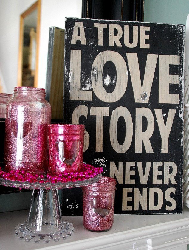 valentine-glitter-mason-jar