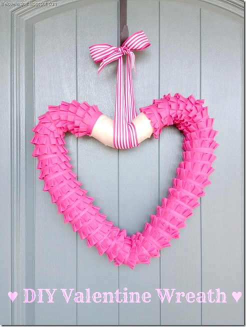 valentine-party-decor-wreath