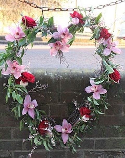 valentines-day-floral-arrangement-ideas-17