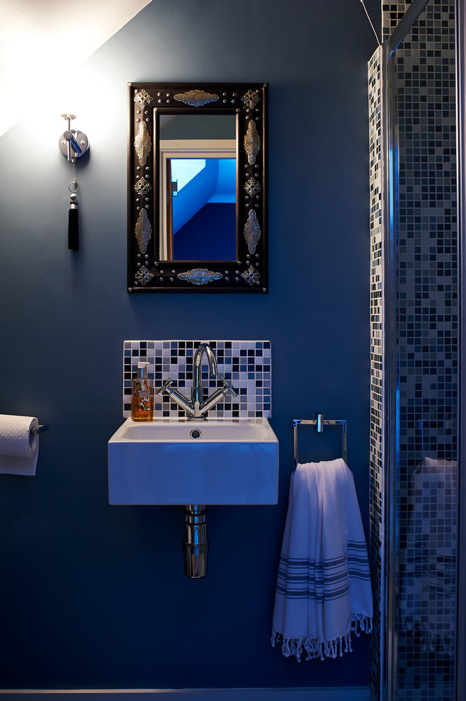 Traditional Bathroom Vanity