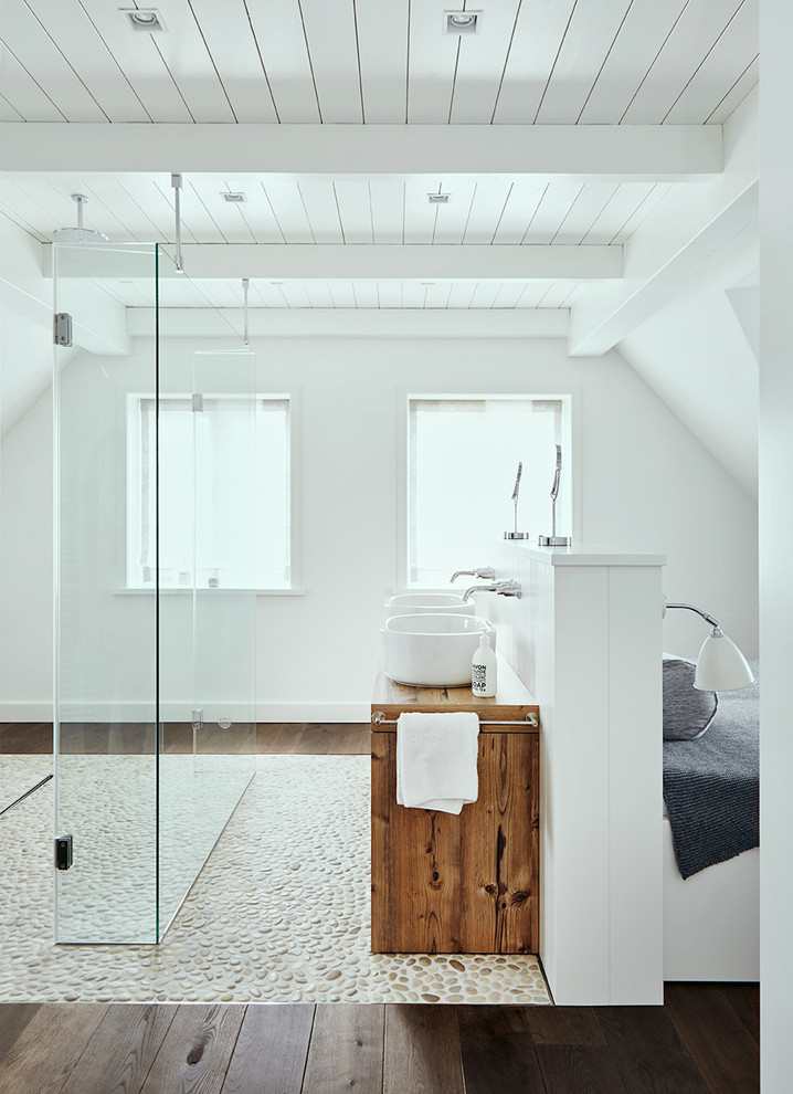 Farmhouse Master Bathroom