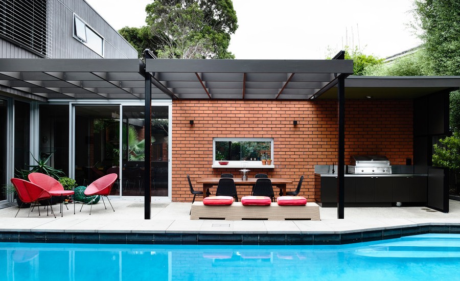 Midcentury Backyard Patio Design