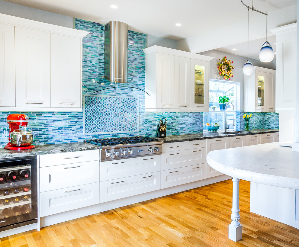 Beach Style Kitchen Pantry Design