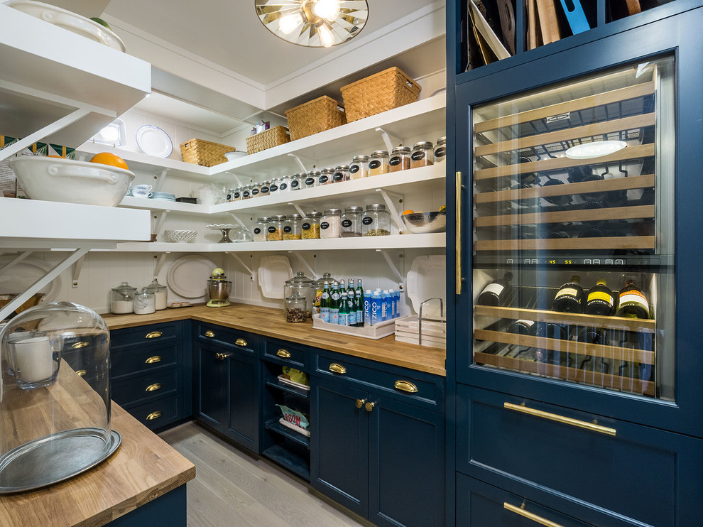 Farmhouse Kitchen Pantry Design