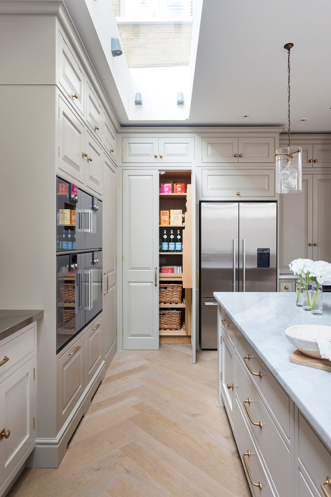 Traditional Kitchen Pantry Design