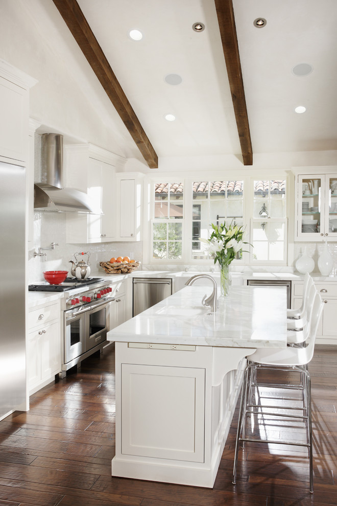 All White Mediterranean Kitchen Design