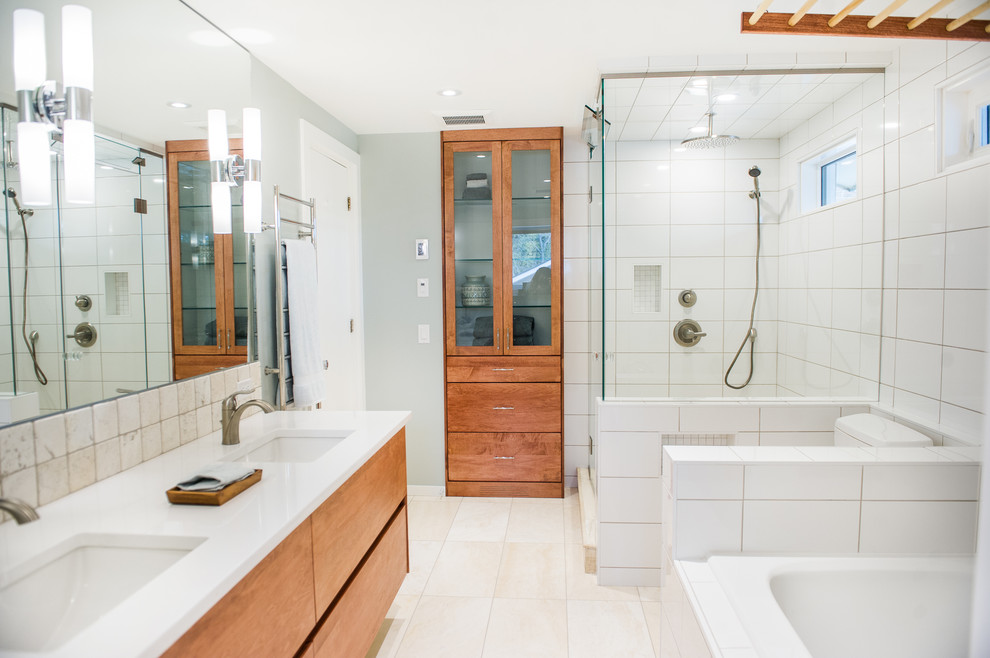 Contemporary Master Bathroom