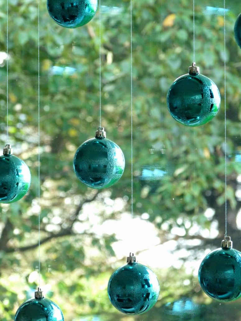 Diy Window Decor With Christmas Ornaments