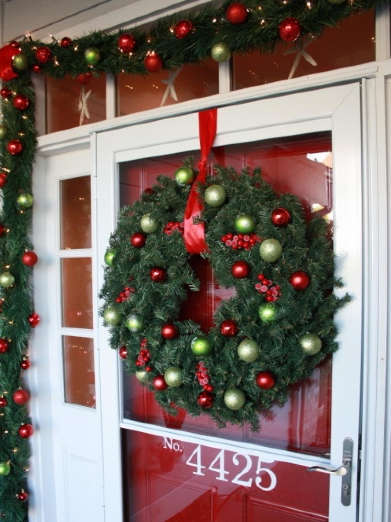 Front Door Christmas Decorating Ideas