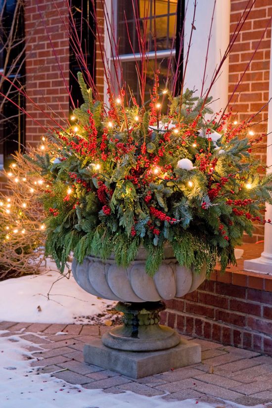 Outdoor Christmas Decorations Floral Arrangements