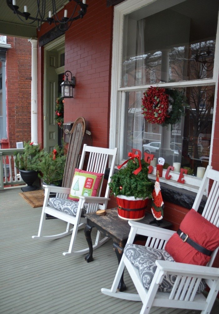 Porch Christmas Decorating Ideas