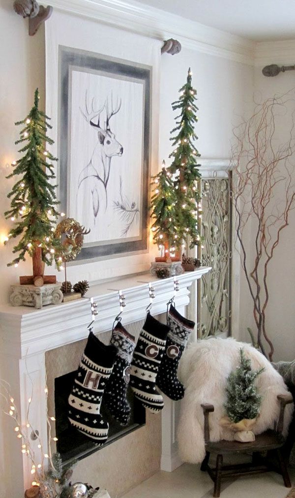 Wonderfully modern Christmas decorated living rooms