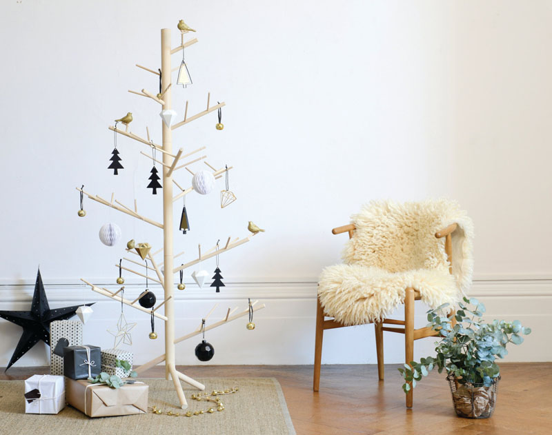 Contemporary wooden Christmas tree Dwellingdecor