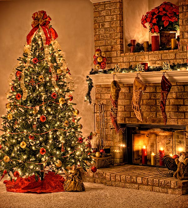 Cozy Christmas Tree Room Decoration