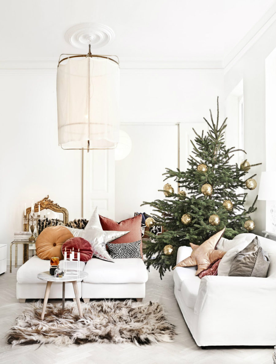 Luxe Christmas decor Livingroom dwellingdecor