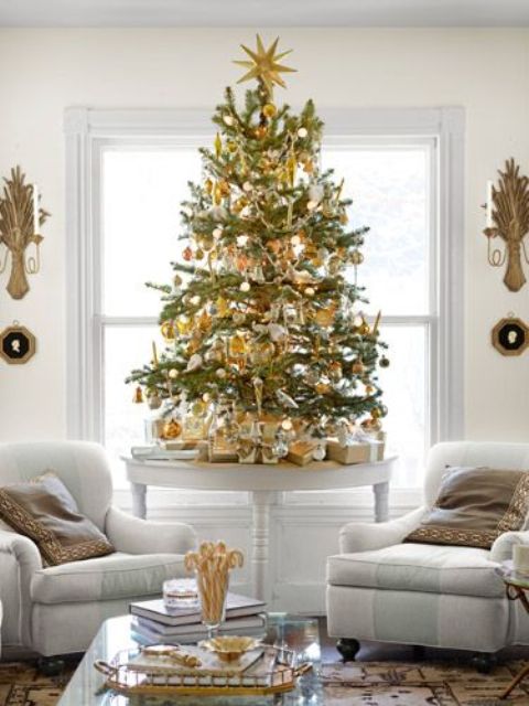 Gold Christmas Decoration Ideas (39)