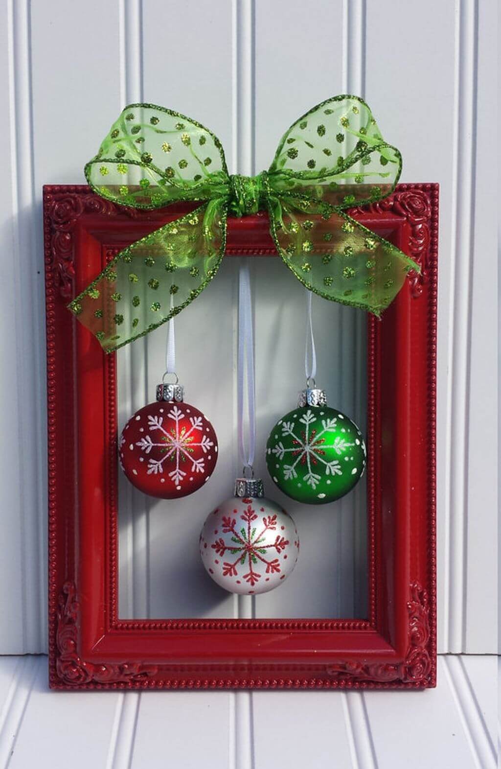 Red, White, and Green Ornaments Worth Framing thewowdecor