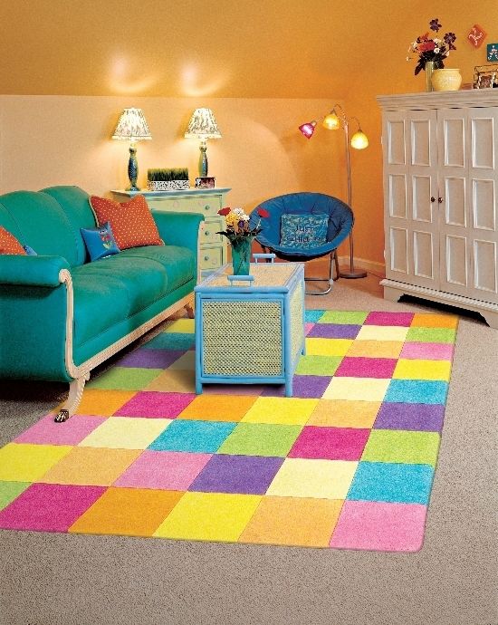 30 Colorful Rugs To Update Your Home Decor