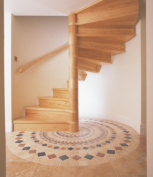 Wooden Spiral Staircase (4)