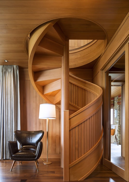 Wooden Spiral Staircase (5)