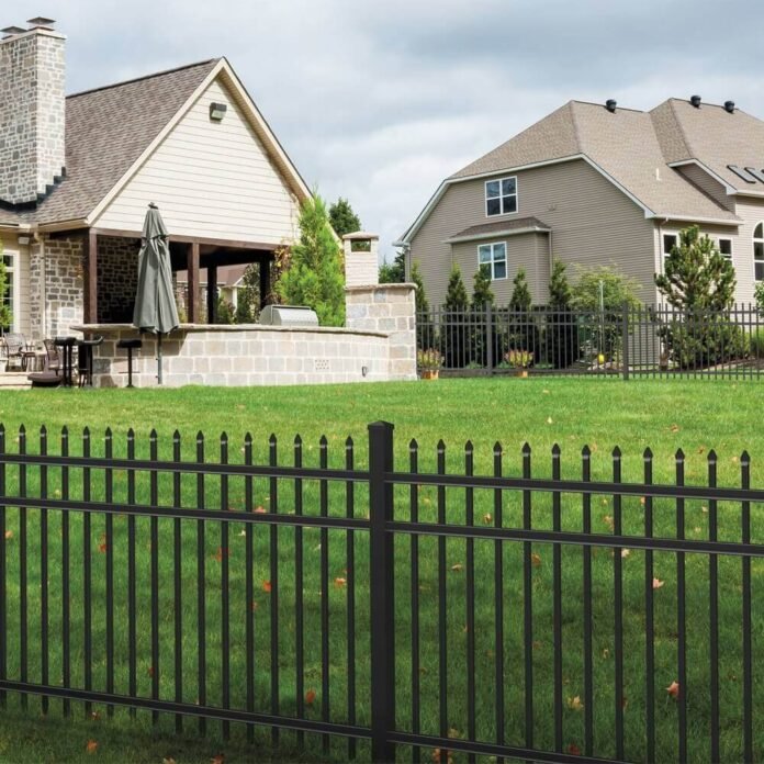 8 Benefits of Having a Fence around Your Property · The Wow Decor