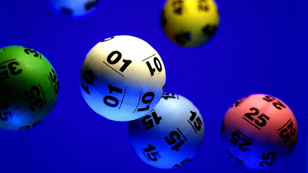 is-it-better-to-choose-the-lottery-numbers-at-random-or-your-own