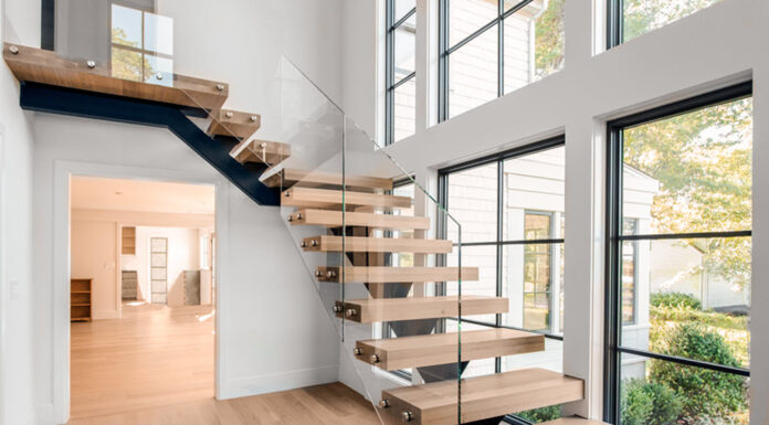 20 Reasons to Consider a Glass Balustrade for Your Home