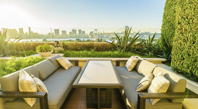 Enforce Comfort and Sophistication on Your Backyard Oasis with Luxury Cushions