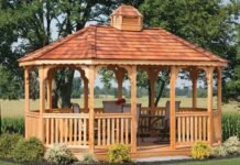 Wood vs. Vinyl Custom Gazebos: Which Material Is Right for Your Backyard?